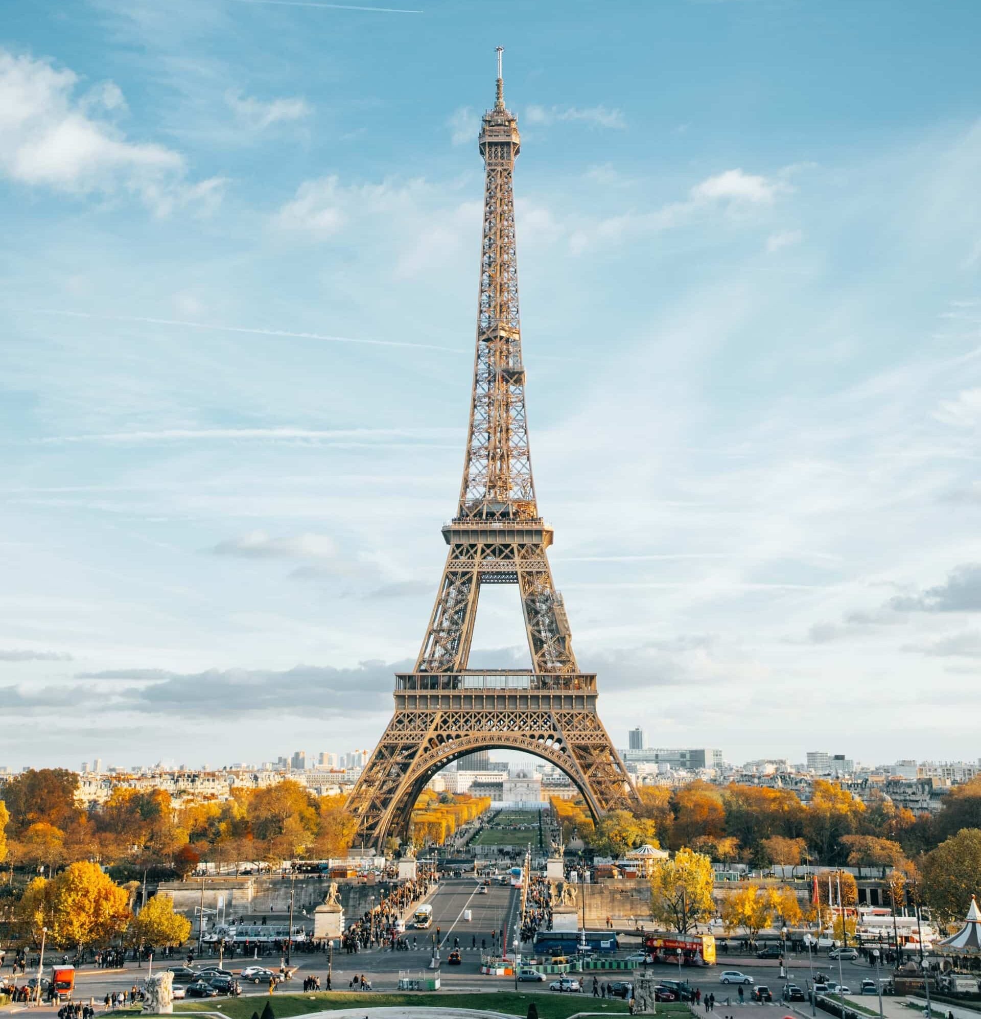 Find an au pair job in France and visit the gorgeous eiffeltower in Paris