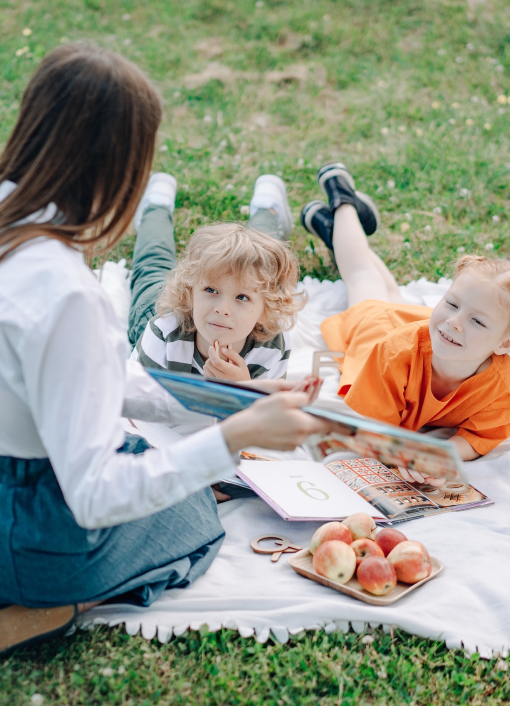 In countries where the summer holiday between school years is on the longer side, many families opt for a short-stay summer au pair who comes for approximately 3 months to au pair for the host family. Summer au pairing is most common in the south of Europe in Spain and Italy but could be an option in other countries that don't have a minimum stay requirement.