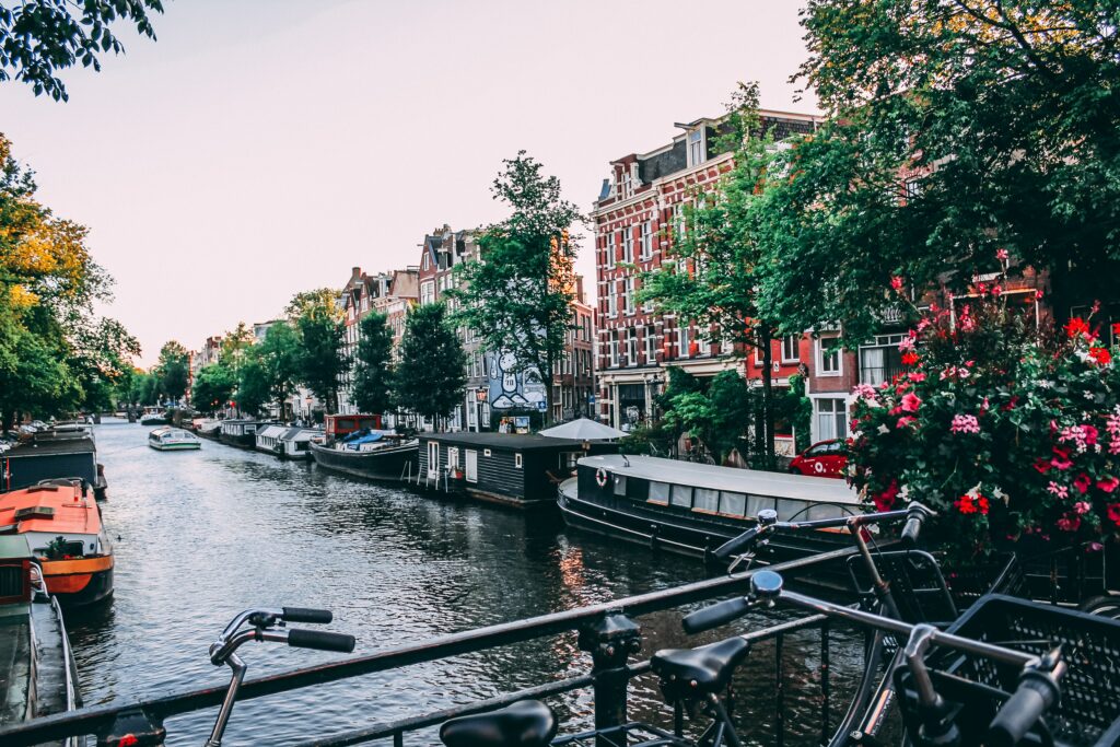 Day trips around the Netherlands! Spend a day in Amsterdam, the capital city of the Netherlands.
