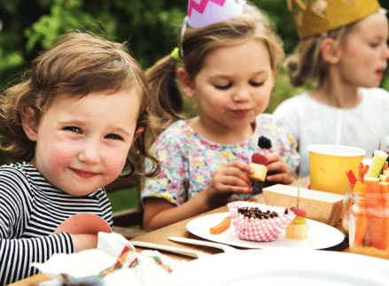 kids eating cake at a kids party