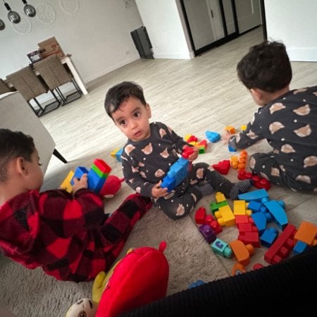 Fajza zoekt oppas in Rotterdam voor 3 kinderen