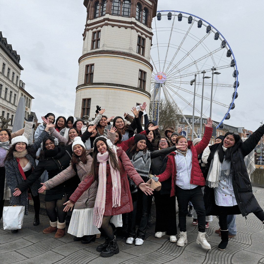 Germany Christmas Market GIF 2024 Nina.Care