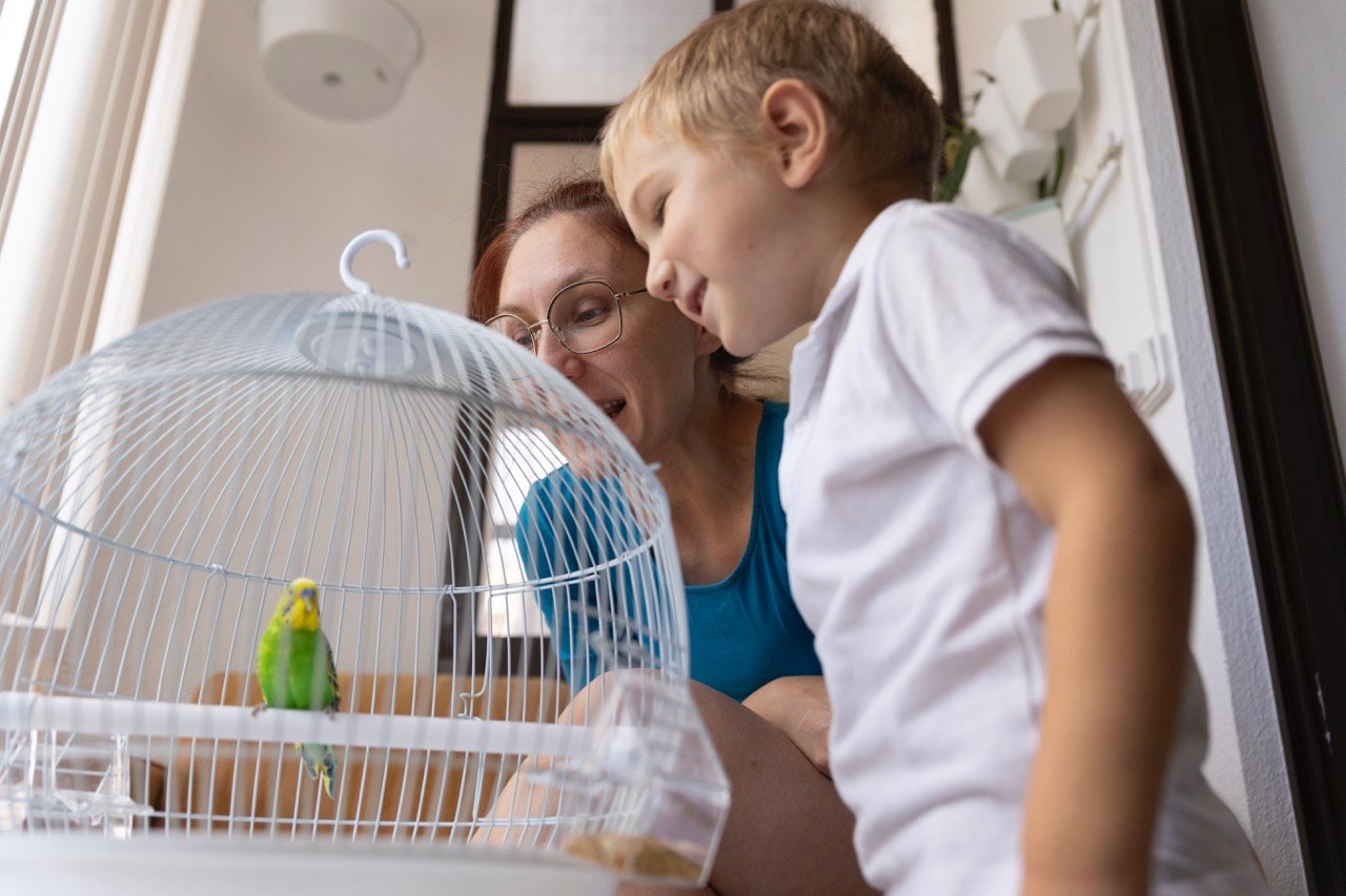 Moeders laten liever eigen ouders oppassen dan schoonouders