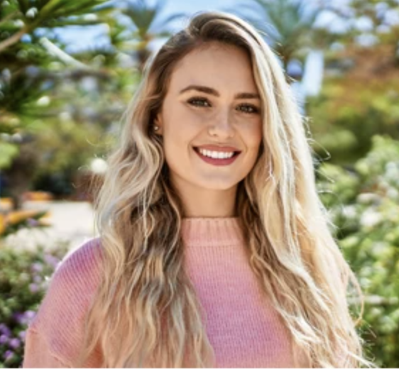 Family De Vries sharing testimonial about Ninacare