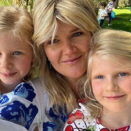 Hannah is looking for an au pair in London, United Kingdom for 3 children